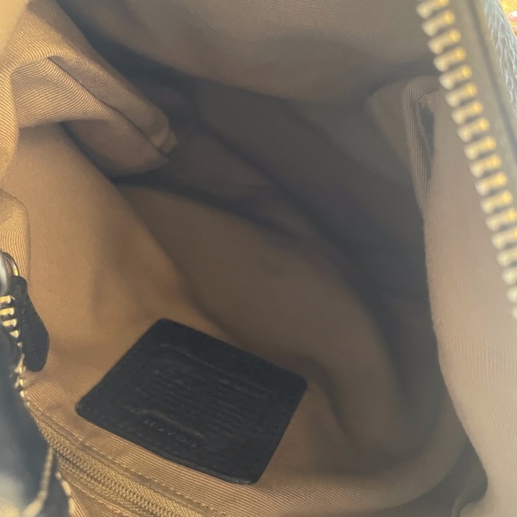 Vintage Coach Black Leather Shoulder Bag 5054 - Picture 8 of 9